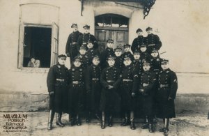 Strażnicy celni, uczestnicy szkolenia w Centralnej Szkole Straży Celnej w Górze Kalwarii