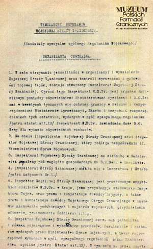 1. Tytuł: Tymczasowy regulamin Wojskowej Straży Granicznej
2. Treść: struktura organizacyjna Wojskowej Straży Granicznej
3. Hasła przedmiotowe: Wojskowa Straż Graniczna
4. Wytwórca: Ministerstwo Spraw Wojskowych
5. Czas powstania: marzec 1919 r.
6. Miejsce sporządzenia: Polska, Warszawa
7. Materiał i technika wykonania: maszynopis
8. Wymiary: 20 x 34 cm.
9. Stan zachowania: dobry
10. Miejsce przechowywania/właściciel: Archiwum Straży Granicznej w Szczecinie